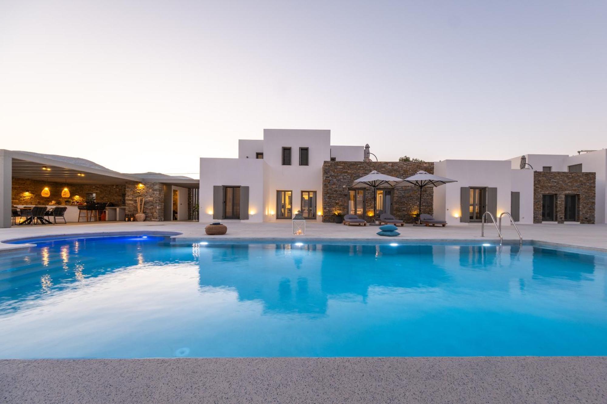 Golden Bay Luxury And 公寓式飯店 Chrisi Akti (Paros)