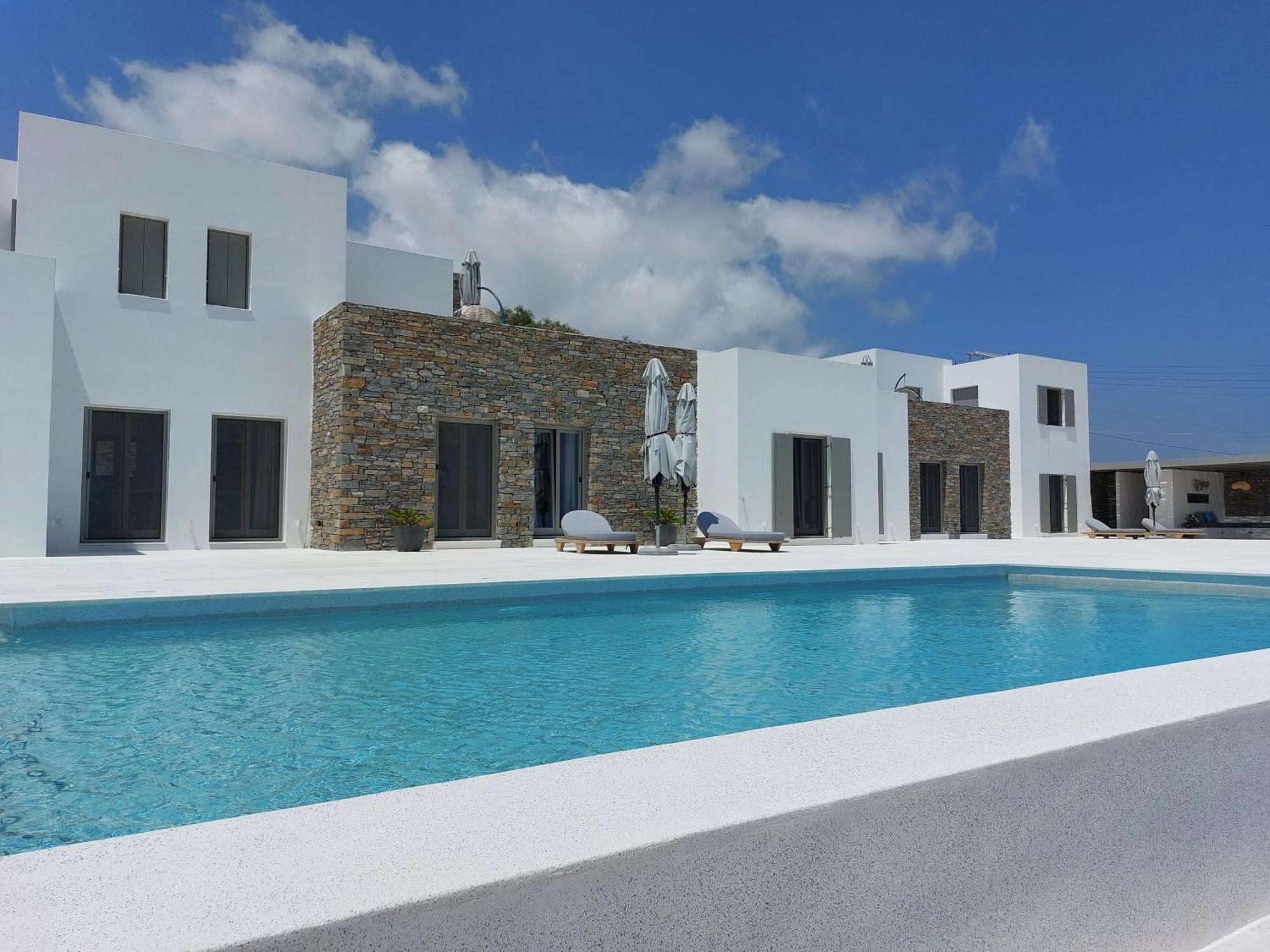 Golden Bay Luxury And 公寓式飯店 Chrisi Akti (Paros)
