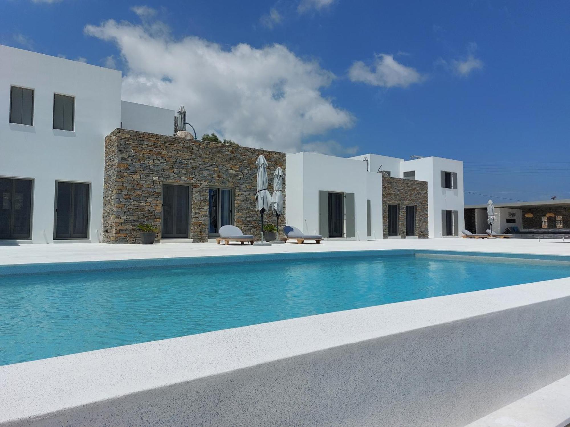 公寓式飯店 Golden Bay Luxury And